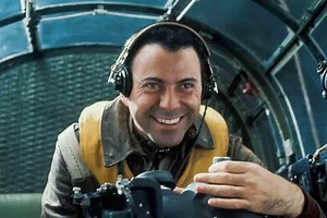6 of the Best Military Movies Featuring Alan Arkin