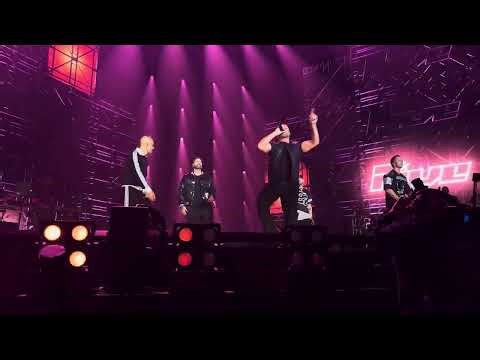 FIVE Live in Newcastle - 14 November 2025 - Keep on moving tour - UK Utilita Arena