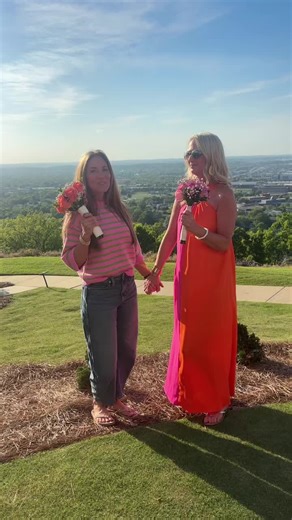 besties #mom #daughter #bestfriend #prom #duo | best friend