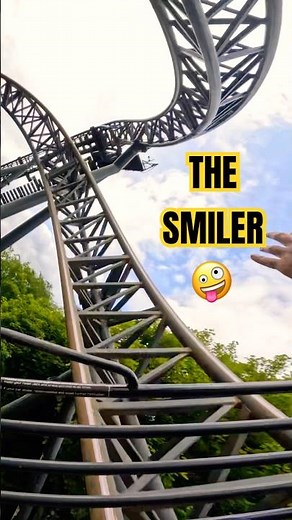 The Smiler Rollercoaster at Alton Towers has 14 Inversions ✨🎢🤪 On Ride front Row POV #altontowers