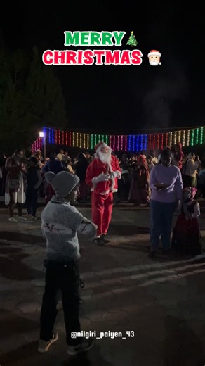 Nilgiri Paiyen on Instagram: "Merry Christmas 🎄🎅"