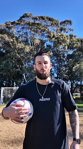 Pro Footballer Aaron Evans looks ahead at his top picks! | Kayo Sports