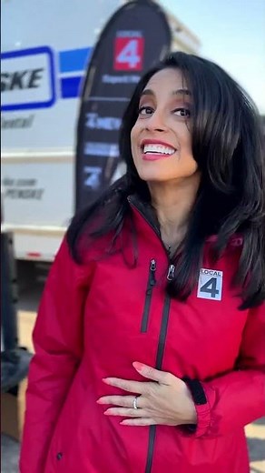 Help Me Hank’s Toys for Tots Recap