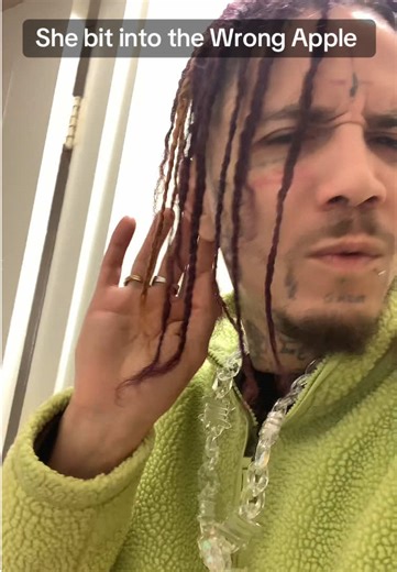 I’m never getting apples again #fyp #duet #trend #trending #tiktok | apple
