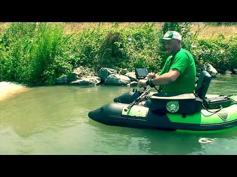 Un float tube propulsé par un moteur électrique !