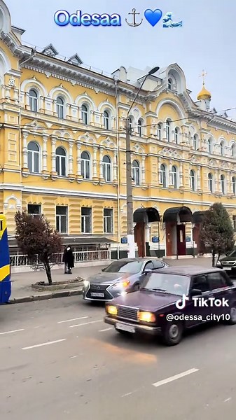 Exploring the Vibrant City Life of Odessa