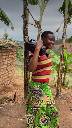 AfriMamas: Dancing to Afrobeat Rhythms