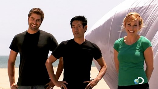 Mythbusters’ Mechanical Sharkzilla