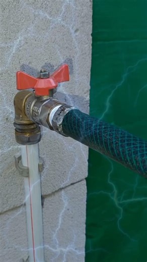 Creative Ideas and Simple Tricks for Making a Wall-Mounted PVC Pipe Clamp