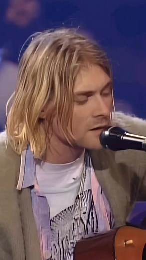 Nirvana - The Man Who Sold The World (MTV Unplugged)