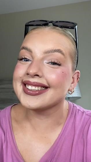 Bright Undereyes Using MAC Painterly