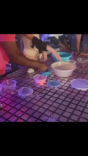 Slime time!🥳🥳Who said you only need to come to The slime workshop venue or to your house? Slime can be made anywhere 🥳🎉🤩Malls, school classrooms, everywhere 🥳 #slime #slimeworkshop #kidsfunactivities #slimevideo #fyp