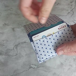 Card Holder Sewing Pattern. Instant Download PDF Pattern. Beginner Friendly. Easy to Sew Gift. Written Pattern. Compact Fabric Card Holder. - Etsy