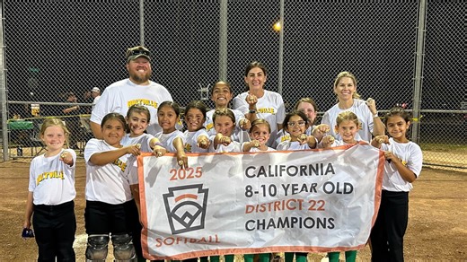 Holtville U10 Softball make history with District Championship Win