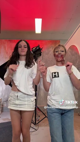 Creative Zombie Makeup Tutorial for Fun Looks