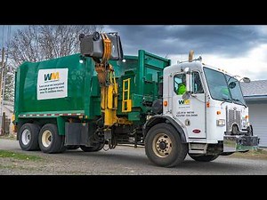Waste Management | Labrie Automizer Right-Hand Garbage Truck