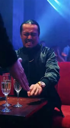 HE REFUSED MY HANDSHAKE IN THE VIP—NOT KNOWING I’M HER SECRET ARRANGED FIANCÉ… AND I JUST ORDERED A WINE HE CAN’T PRONOUNCE He jerks back from my outstretched hand, scowls, and wipes his palm on a velvet booth. “I don’t shake hands with gym cleaners,” he sneers, loud enough for the DJ to hear. The landlord’s gold watch flashes as he lifts his glass, soaking in the laughs. His musclehead tenants—guys who mock my mop at the gym—howl and slap the table. “Rent’s due, janitor,” he adds, smirking. “To