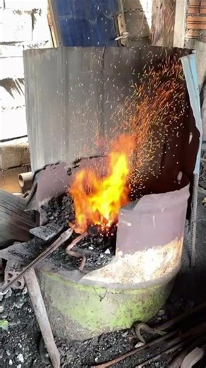 Making A Hook Sword From Broken Motorcycle Spare Part #porsethsteel #shorts