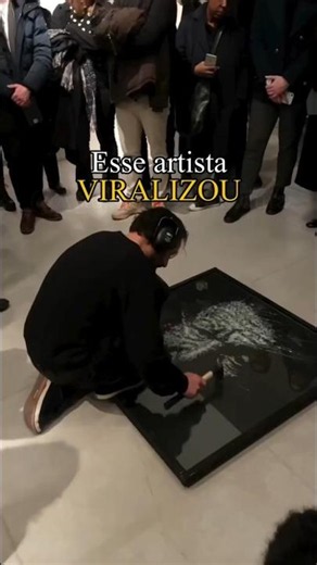 A Arte da Precisão, 2022 - O segredo de como desenhar martelando 🔨✨ #historiadaarte #Arte #shorts