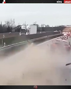 Unbelievable incidents and scenes of reckless drivers! | Life’s Heartwarming Tales