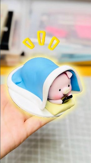 When You Say “Just 5 More Minutes” 📱🐷💤 | Clay Piggy#clay art#Pink Pig#clay piggy