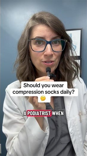 How wearing compression socks daily can improve circulation in your legs! #podiatry #foot #feet