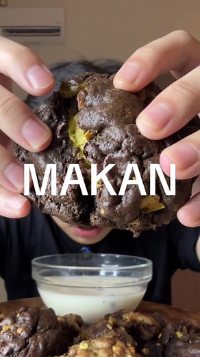 Delicious Pistachio Cookies Baking Recipe