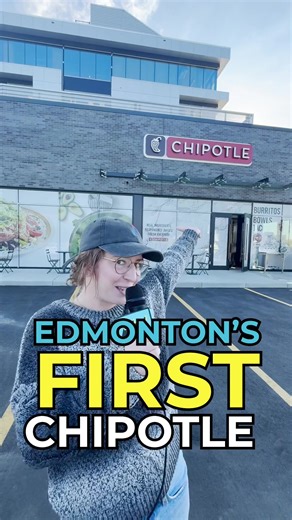 We got a sneak peek inside Edmonton’s first Chipotle 👀 What are you ordering? 🌯🎉 #dishedyeg #dishededmonton #edmonton #yeg #chipotle #edmontonalberta #alberta #chipotleburrito #burrito #guacamole