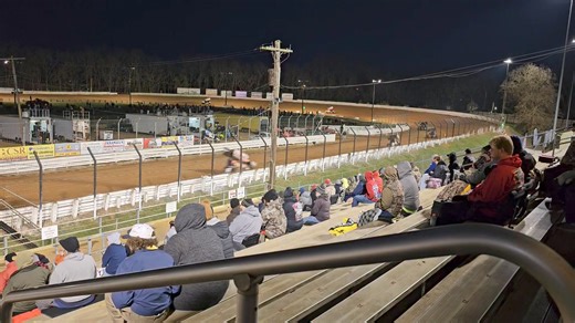 4.2K views · 36 reactions | The Mayor Dylan Cisney 5 wires heat race 1 at Williams Grove Speedway | LOOSE VIDEO | Facebook