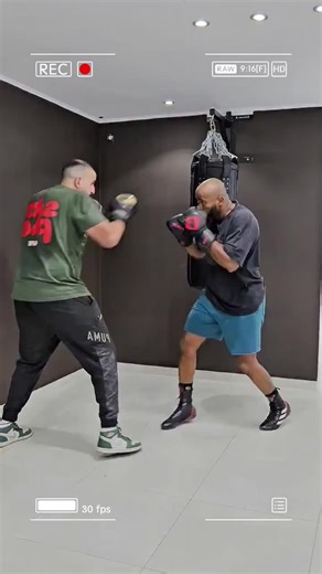 #boxingtechnique #fight #combatsports #boxingcombo #fyp