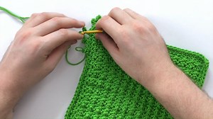 16K views · 327 reactions | Learn how to crochet a Wee Bobbles Dishcloth with Rohn Strong. The FREE pattern is available here: https://bit.ly/2YK6ojl | Annie's Attic | Facebook