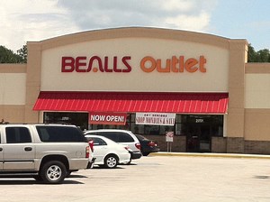 Bealls Outlet Opens Its Doors