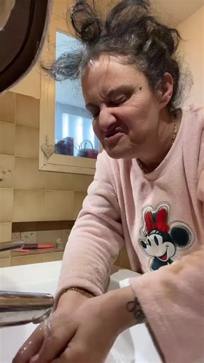 Exploring Humor: France vs Germany Comedy