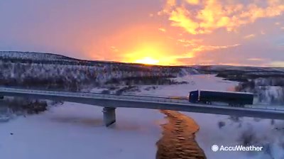You always see the warning signs, but why exactly do bridges freeze before roads? https://bit.ly/2V5EIFr | AccuWeather