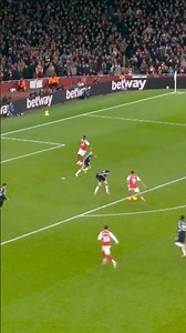 GABRIEL JESUS FINISHES AMAZING ARSENAL MOVE!