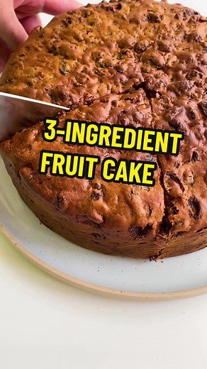 Simple 3-Ingredient Fruit Cake Recipe