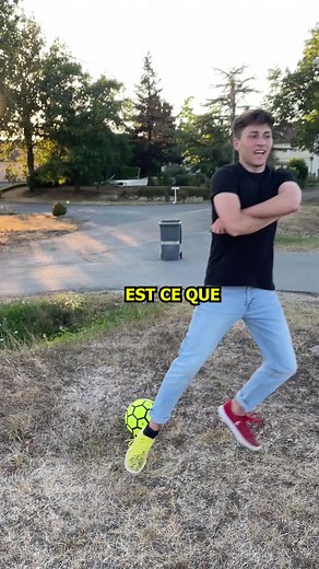 Faire un foot avec Michou au Stade de France