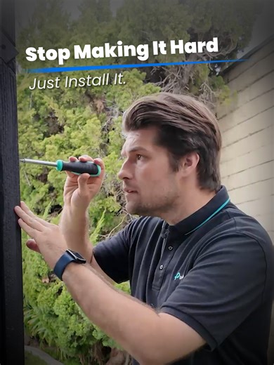 If I need a manual this thick… I’m out.Good thing this setup takes minutes.Who relates? 👀#TAPO #tapo #tapolife #POV #tips