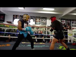 Faze Jarvis vs. Curmel Moton Sparring – One Hand Domination!