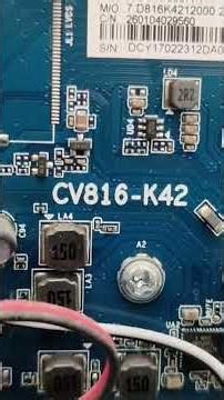 TV JVC SI32R Roku TV