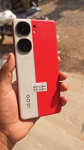 Tahidul Badsha on Instagram: "iQOO Neo 9 Pro camera test 📸 . . . . . #iqooindia #iqoo15 #reels iQOO Neo 9 Pro, Smartphone, Unboxing, Flagship, Snapdragon 8 Gen 2, first Impression Hashtags: iQOONeo9Pro unboxing flagship snapdragon8gen2 PowerToWin Android14 iqoo gaming bestsmartphone"