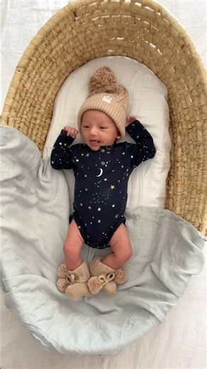 Newborn Organic Cotton Clothes | Snuggle Hunny Baby Outfit