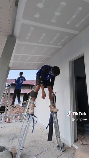 Mastering Drywall Installation with Stilts