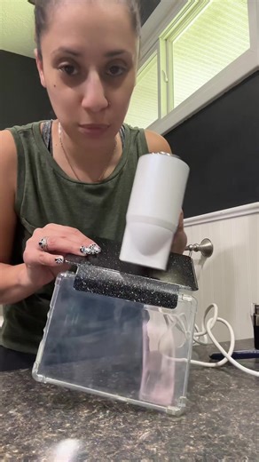 Transform Your Old Kindle Case with DIY Magic