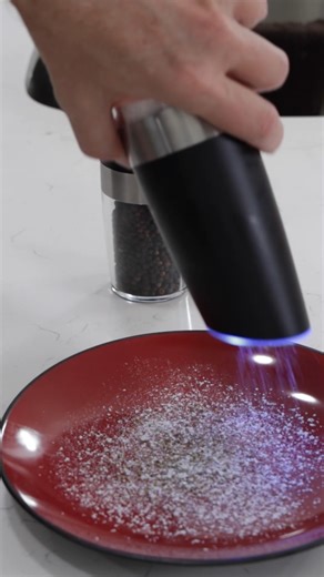 Awesome Electric Gravity Salt and Pepper Grinders Review. | In The Kitchen With Matt
