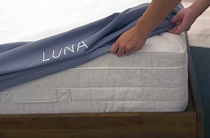 Luna Smart Mattress Is Your Lazy Dream Come True