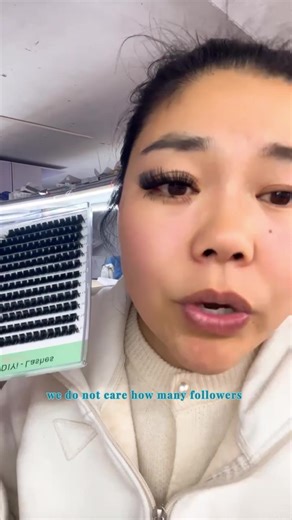 100D Dramatic Full-Fly Lashes for Stunning Makeup Looks