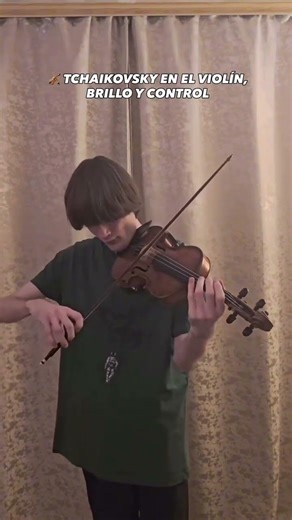 🎻 TCHAIKOVSKY EN EL VIOLÍN, BRILLO Y CONTROL “Dance of the Sugar Plum Fairy” suena simple, pero…