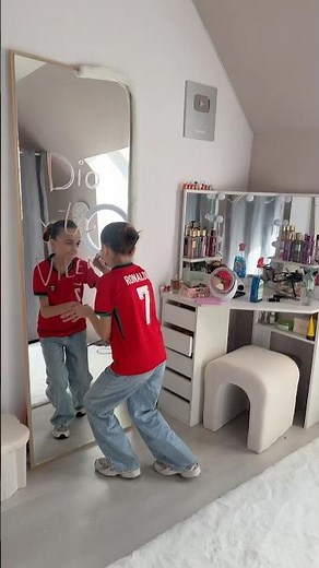 Lilo's stupidity (Dio is going to lose it) #humor #motheranddaughter #sister #shorts