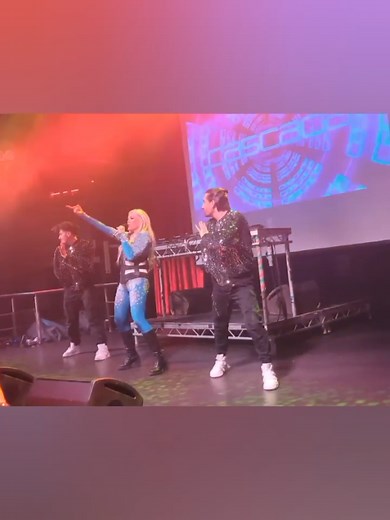 Membalas @karpet.motorjabar86 👍🤗 #music 🎵 Miracle - Cascada #foryou #foryoupage #memoriessong🎵❤️ #topmusiccollection🎵❤ #musicfavorite🎵❤ #viral #fyp